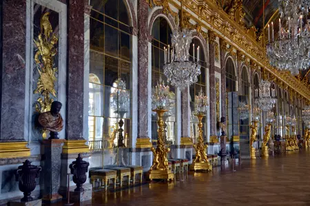 Hall of mirrors in the Palace of Versailles, France
