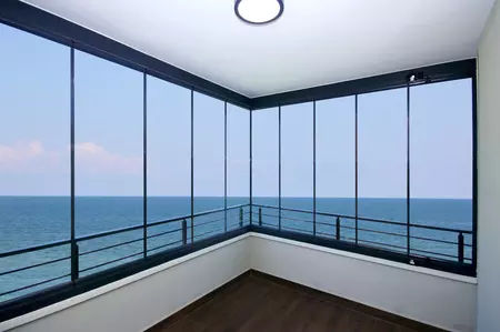 GLASS