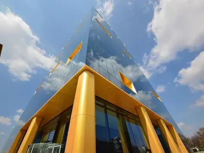 Sediul de birouri Saint-Gobain din clădirea One Tower, etaj 10, București
