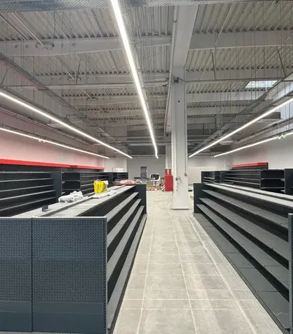 Maxi Pet Militari Fit-Out, București