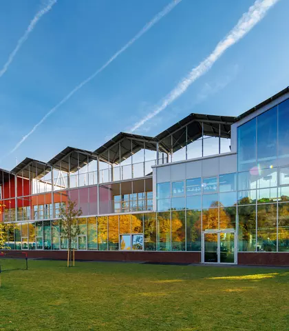 Cambridge School of Bucharest - Cloud Building